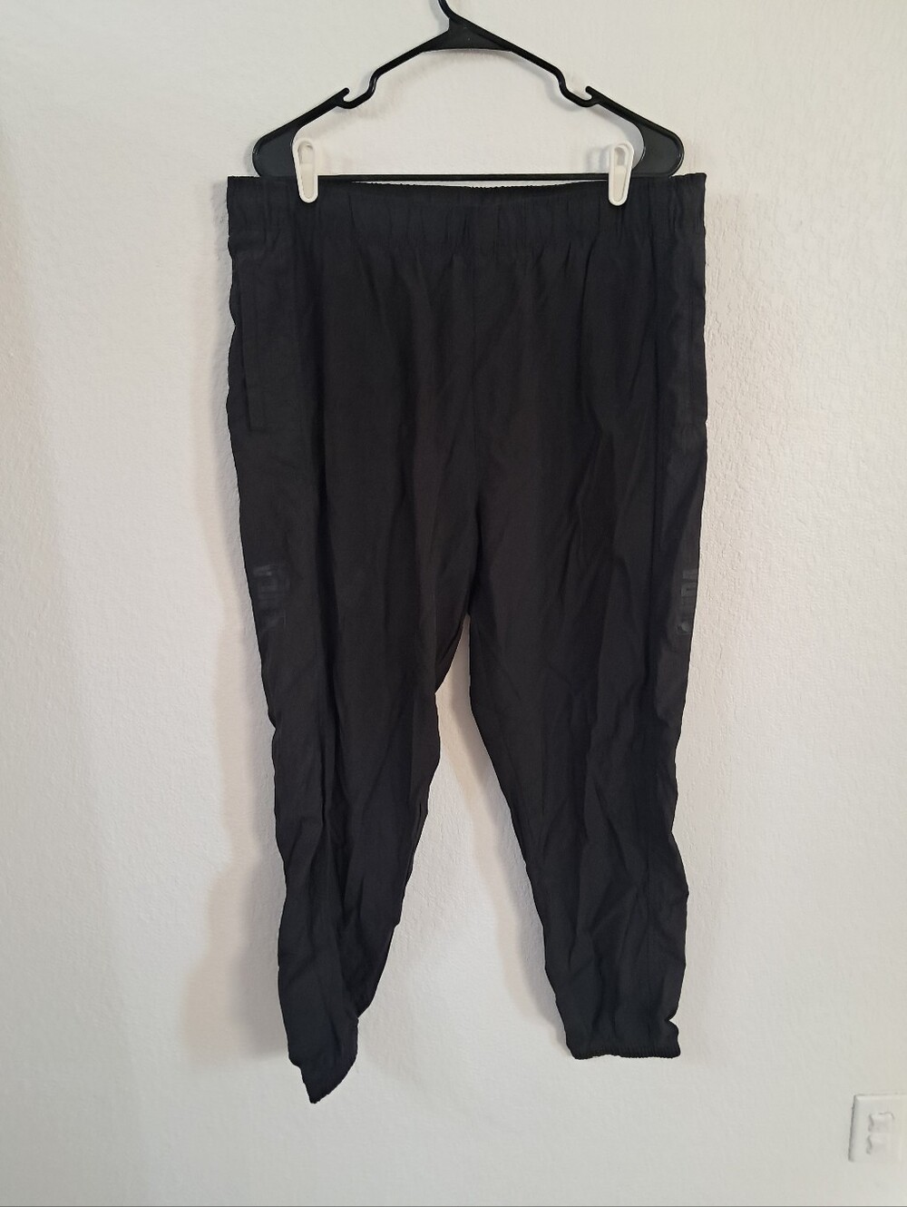NBA Track Pants Men's XL Black Lightweight Wind Resistant Athleisure Running